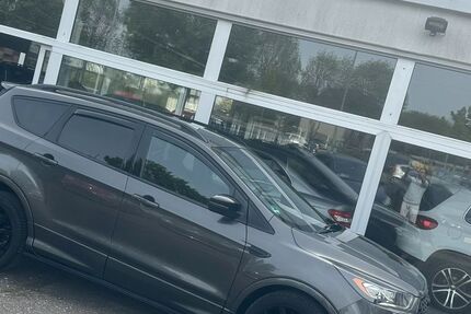Ford Kuga 225.000 km 9.990 &euro; Viersen 41749