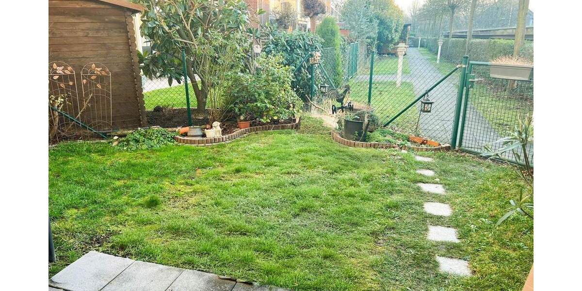 Perfekte Zwei-Raum-Wohnung mit Einbauküche und Garten ... Neuss-Holzheim 2 zimmer