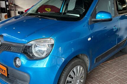 Renault Twingo 124.751 km 4.900 &euro; Moers 47441