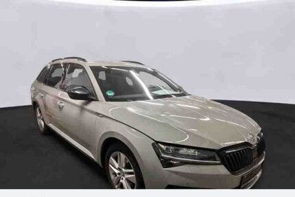 Skoda Superb 72.981 km 28.790 &euro; Remscheid 42857