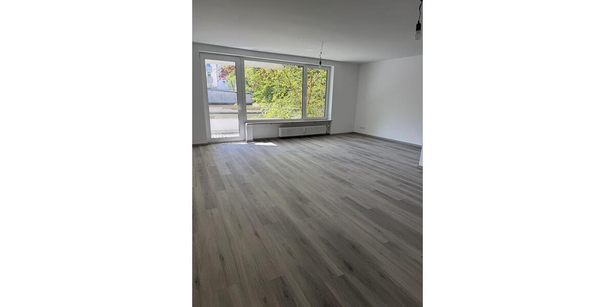 Etagenwohnung Düsseldorf Niederkassel - 2 Zimmer, 56 m&sup2;, 600&euro; | Angebot:26226245
