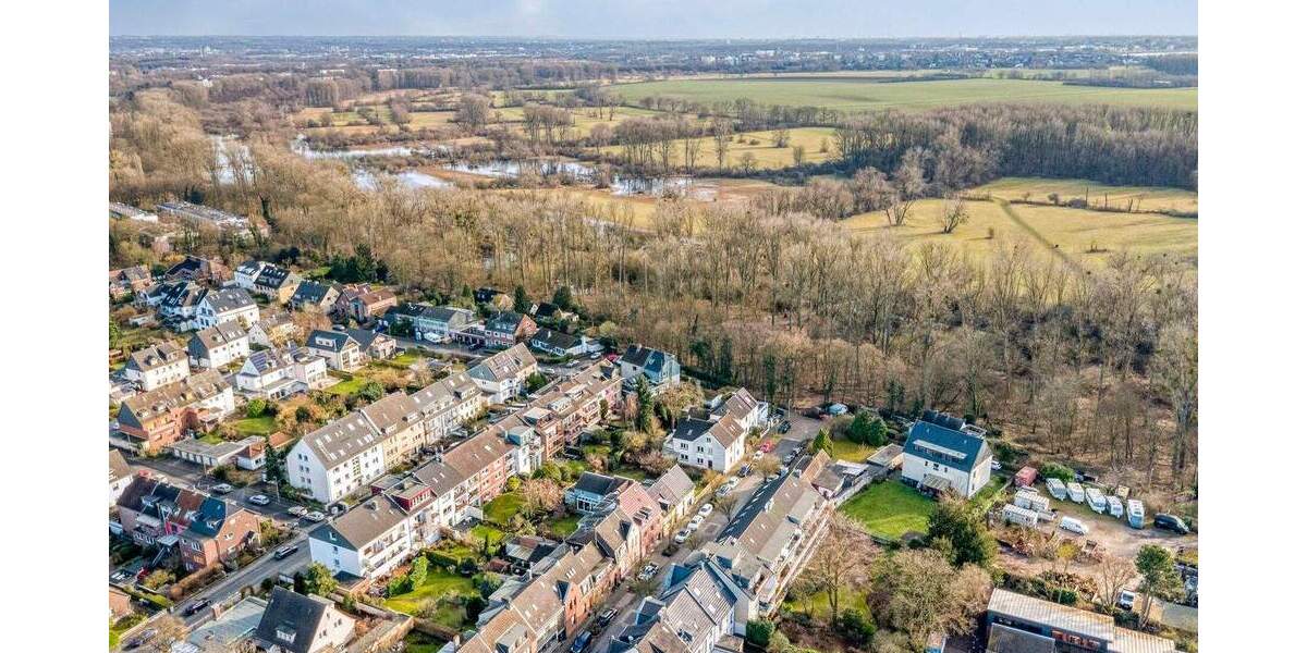 Doppelhaushälfte Düsseldorf Urdenbach - 8 Zimmer, 127 m&sup2;, 399.000&euro; | Angebot:25302679