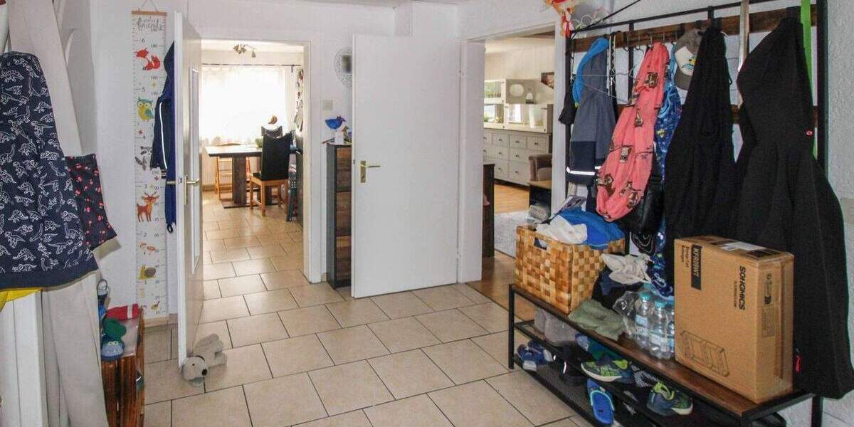 Für Macher: Charmantes Haus mit großem Garten in ruhiger Vorstadtlage 4 zimmer