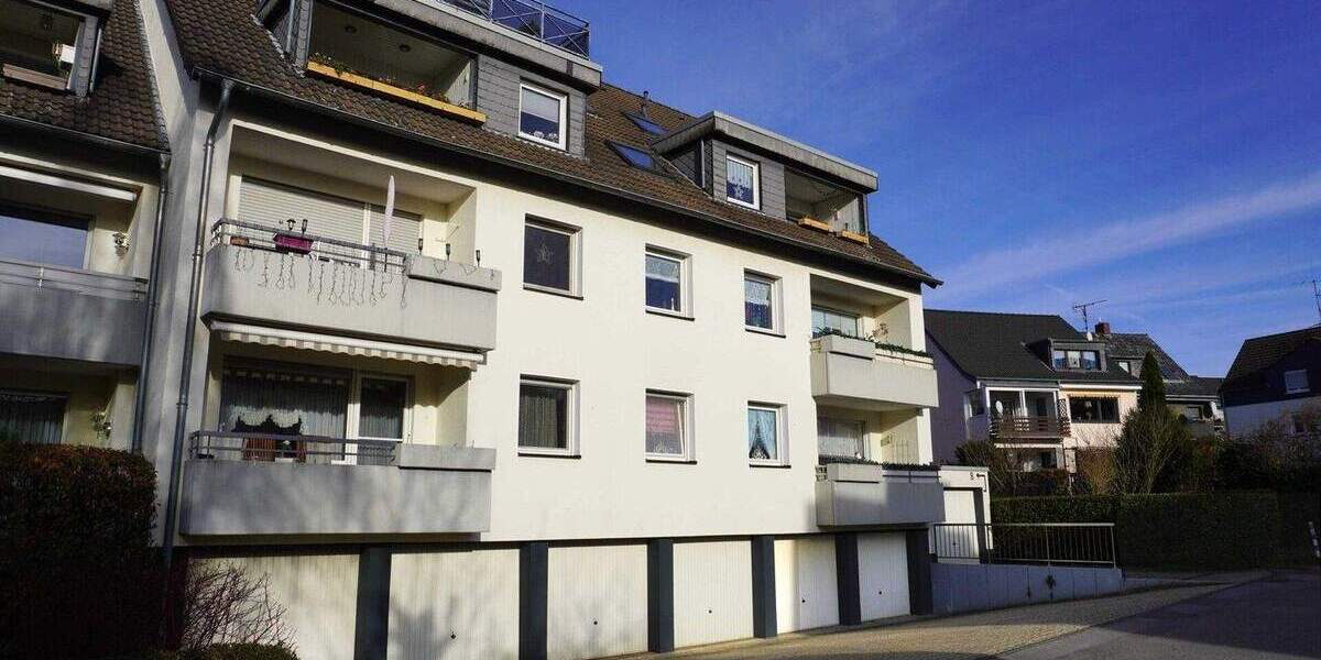 Hochparterrewohnung: 3-Zimmer mit Südbalkon & Garage in Leverkusen-Lützenkirchen! 3 zimmer