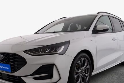 Ford Focus 49.304 km 17.880 &euro; Düsseldorf 40233