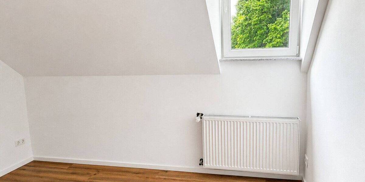 Etagenwohnung Oberhausen Alstaden-Ost - 2 Zimmer, 73 m&sup2;, 675&euro; | Angebot:26915848
