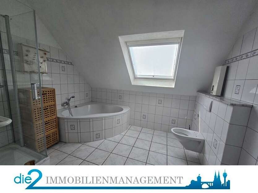 Wohnung zum Kaufen in Solingen 165.000 € 83.51 m²