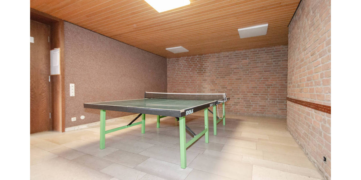 Etagenwohnung Düsseldorf Mörsenbroich - 3 Zimmer, 86 m&sup2;, 299.000&euro; | Angebot:26570402