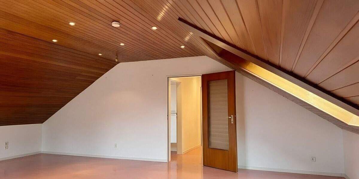 Mehrfamilienhaus, Wohnhaus Velbert Langenberg - 8 Zimmer, 212 m&sup2;, 529.000&euro; | Angebot:25803089