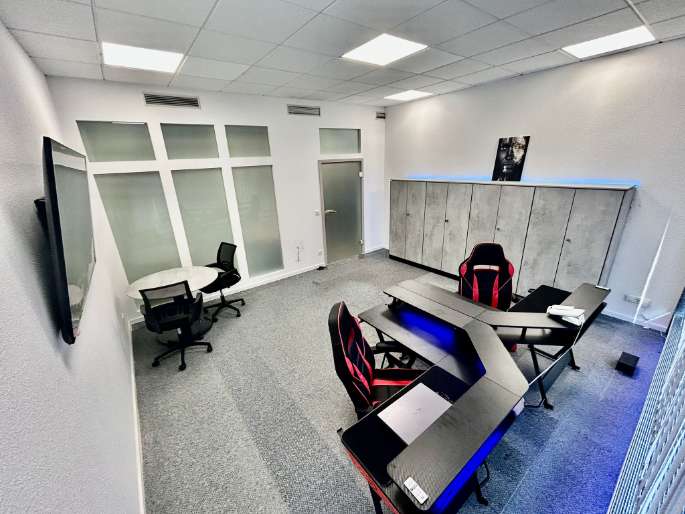 Büro in Leverkusen 379 € 44 m² zimmer