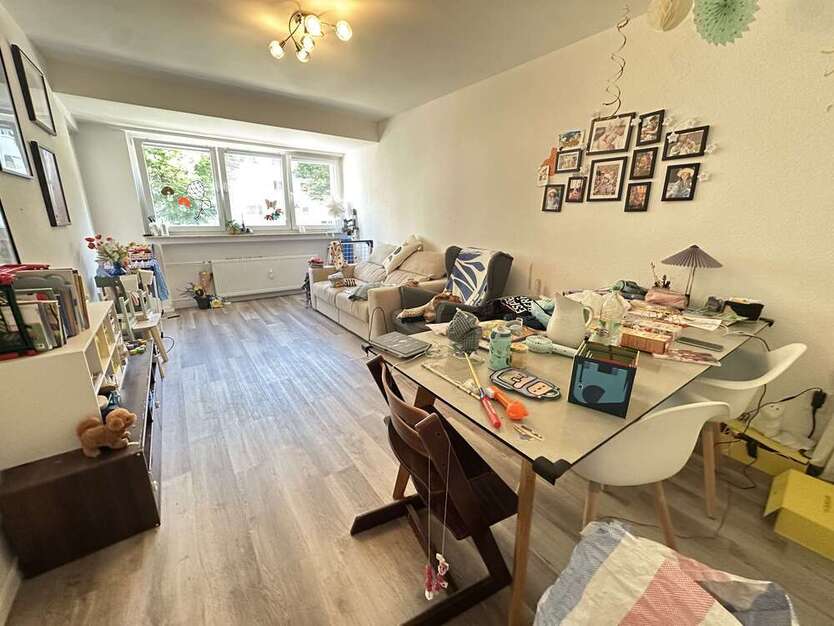 Wohnung zum Kaufen in Düsseldorf 330.000 € 80 m²