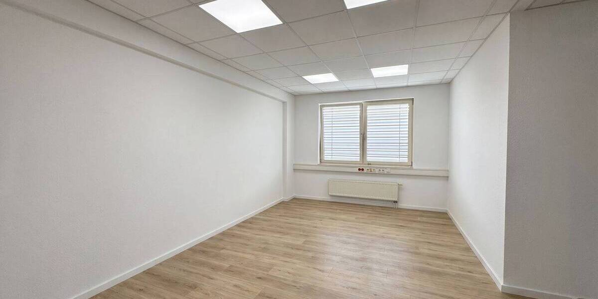 Gewerbeobjekt Willich Wekeln - 4 Zimmer, 190 m&sup2;, 1.899&euro; | Angebot:26554256