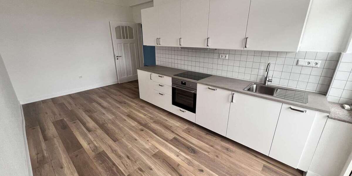 Etagenwohnung Düsseldorf Lörick - 2 Zimmer, 66 m&sup2;, 1.210&euro; | Angebot:25774128