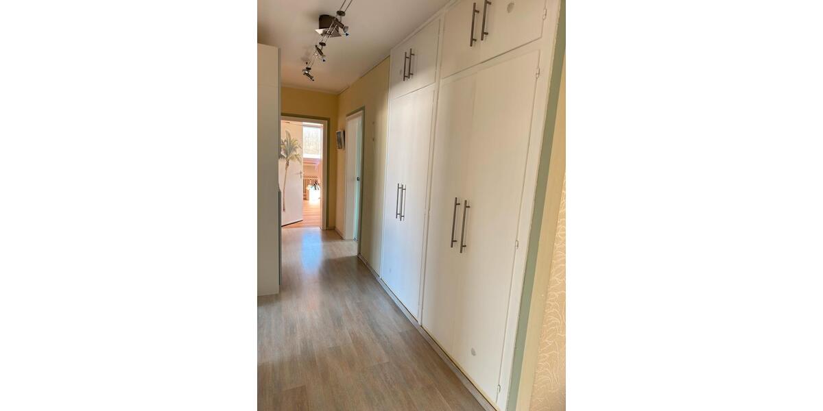 Etagenwohnung Leverkusen Alkenrath - 4 Zimmer, 95 m&sup2;, 274.000&euro; | Angebot:26100524