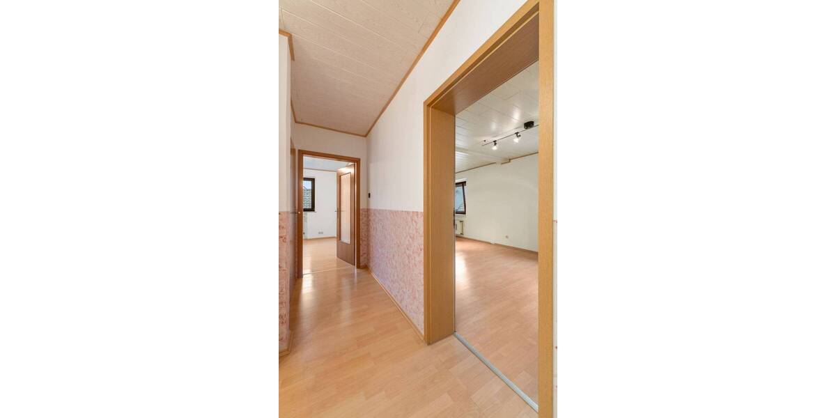 Einfamilienhaus mit Charakter – Großzügiges Grundstück & Raum für neue Lebenspläne 1 zimmer