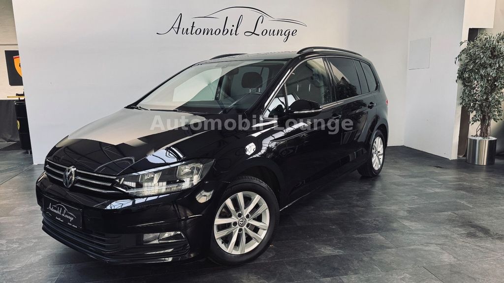 VW Touran 163.777 km 11.999 &euro; Remscheid 42855