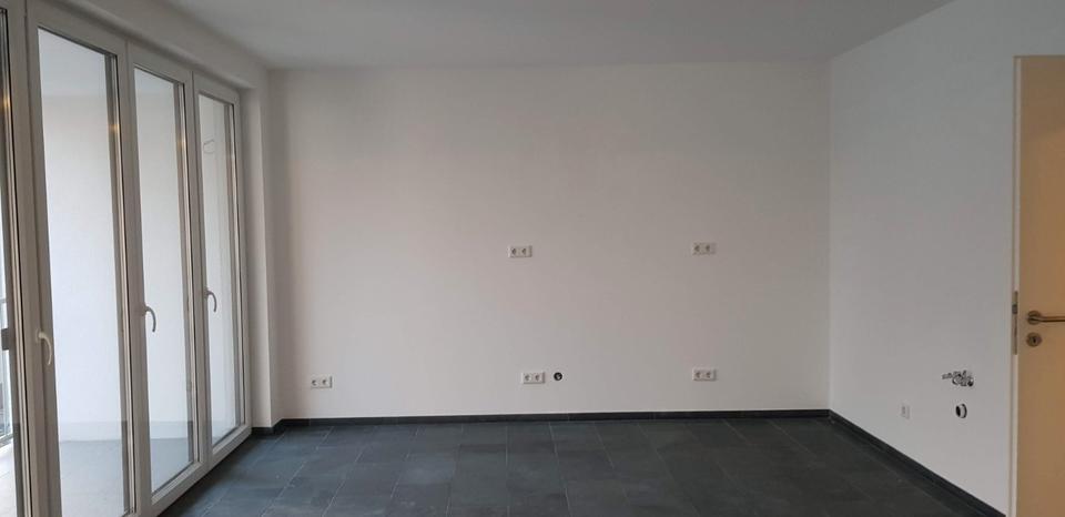 Etagenwohnung Düsseldorf Stadtbezirk 6 - 2 Zimmer, 80 m&sup2;, 1.200&euro; | Angebot:26413512