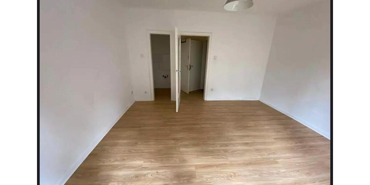 Etagenwohnung Wuppertal Lichtenplatz - 1 Zimmer, 25 m&sup2;, 350&euro; | Angebot:25541314