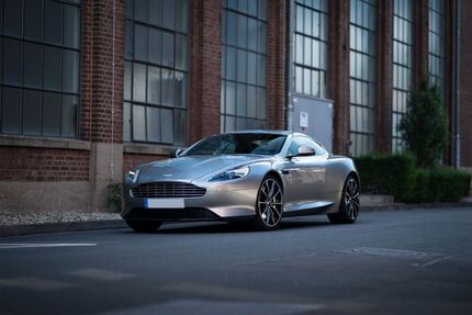 Aston Martin DB9