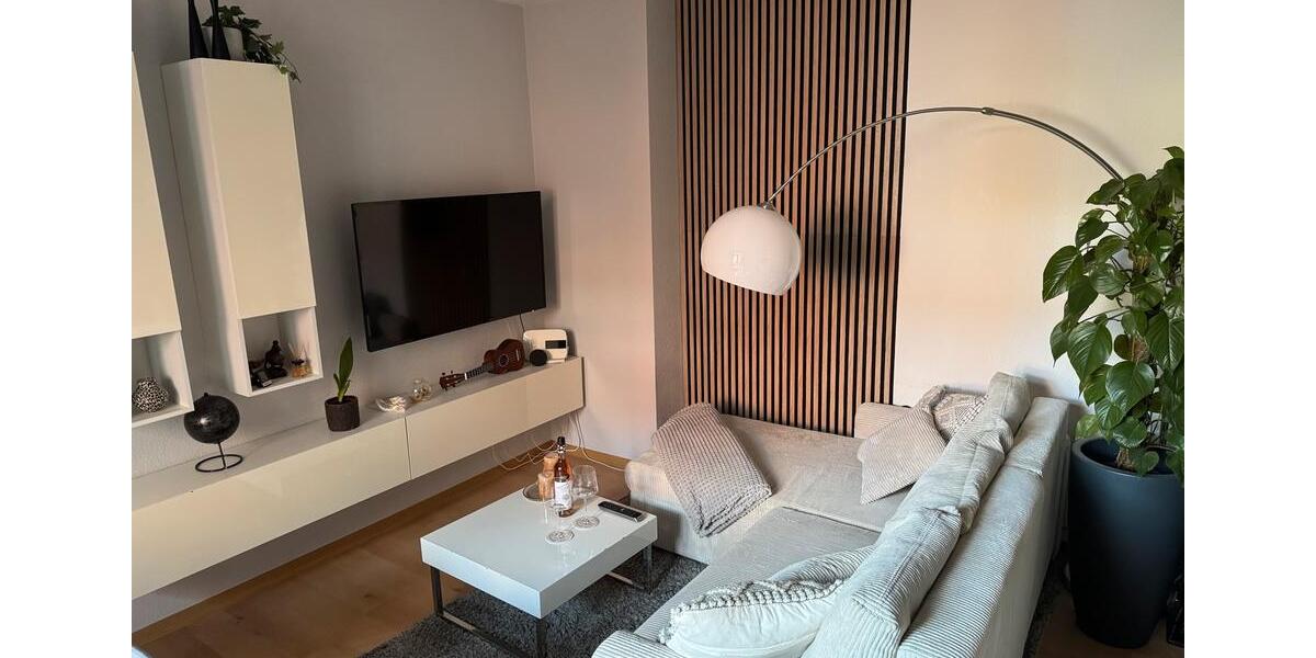 Etagenwohnung Düsseldorf Stadtbezirk 8 - 2 Zimmer, 55 m&sup2;, 1.200&euro; | Angebot:26327015