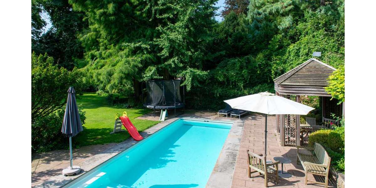 Einfamilienhaus Meerbusch Necklenbroich - 14 Zimmer, 492 m&sup2;, 4.800.000&euro; | Angebot:26442355