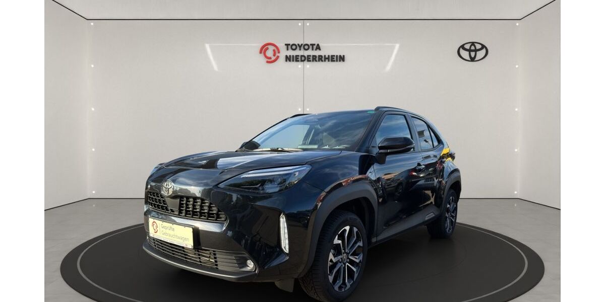 Toyota Yaris Cross 8.652 km 25.485 &euro; Krefeld 47809