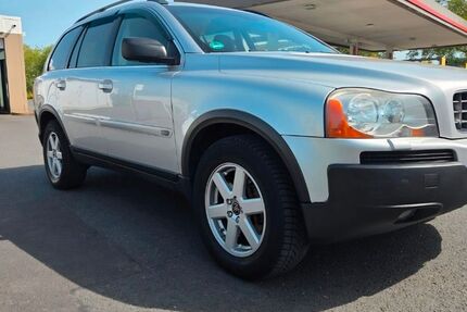 Volvo XC90 360.000 km 6.900 &euro; Düsseldorf 40470