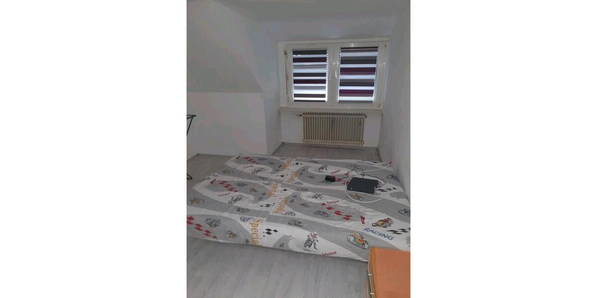 Etagenwohnung Düsseldorf Stadtmitte - 1 Zimmer, 35 m&sup2;, 699&euro; | Angebot:25753586
