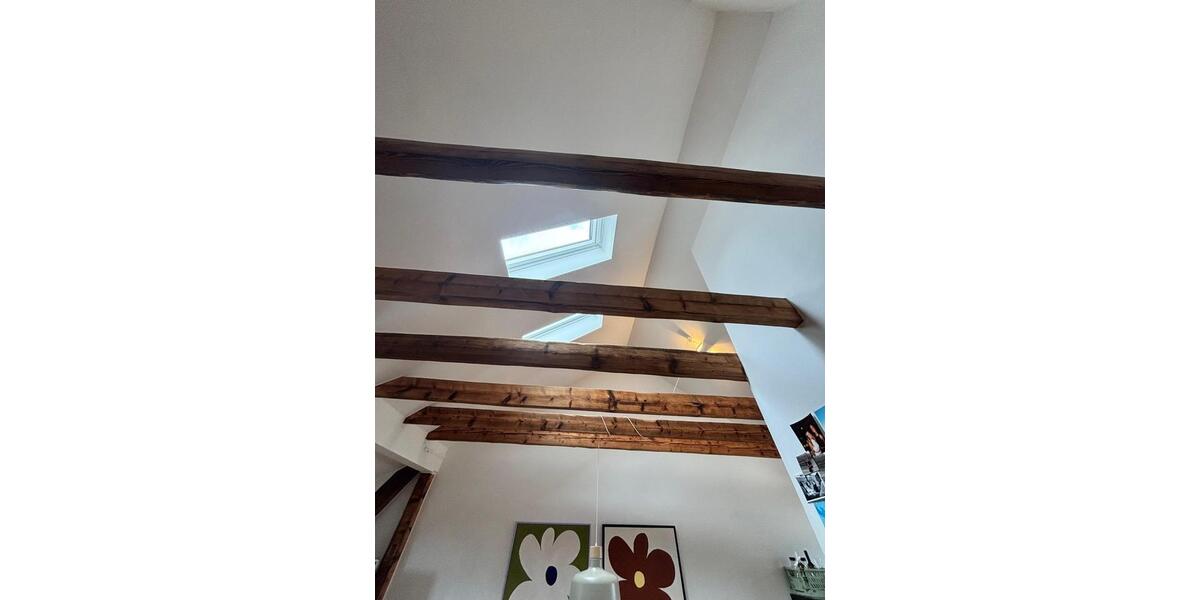 Dachgeschoßwohnung Duisburg Laar - 3 Zimmer, 77 m&sup2;, 725&euro; | Angebot:25343395