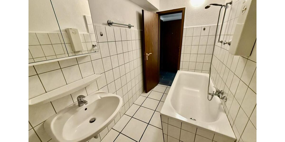 Schönes Souterrain Appartement 1 zimmer