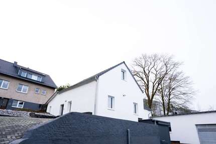 Haus zum Kaufen in Remscheid 399.000 € 152 m² 5 zimmer