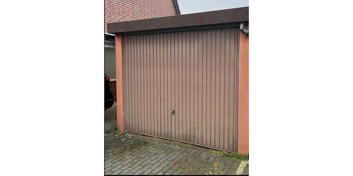 Garagen / Stellplätze Düsseldorf Stadtbezirk 6 - 10&euro; | Angebot:24980424