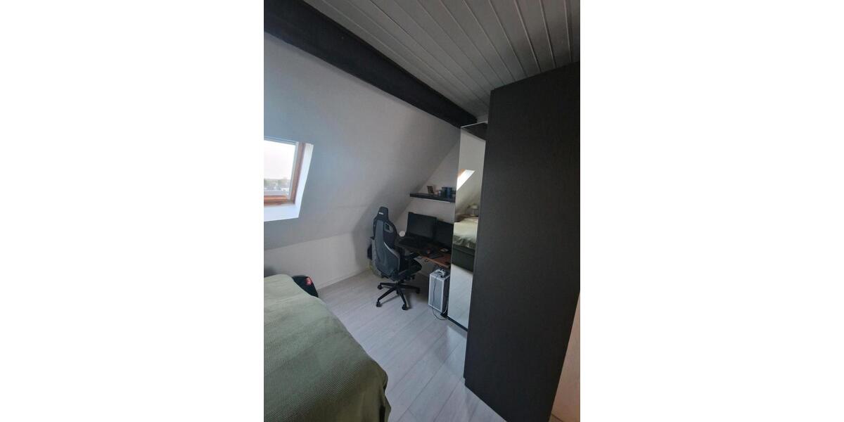 Dachgeschoßwohnung Grevenbroich Hemmerden - 1 Zimmer, 44 m&sup2;, 575&euro; | Angebot:25589819