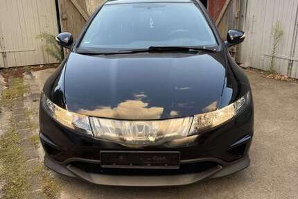 Honda Civic 273.000 km 1.700 &euro; Düsseldorf 40235