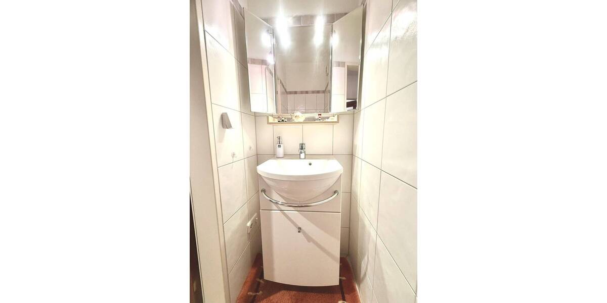 Das was Singles oder Paare schon immer suchen*hell*viel Platz*Balkon*Garage on top 2 zimmer