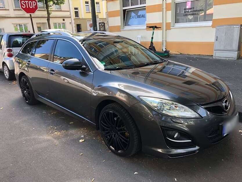 Mazda 6 255.000 km 4.400 € Düsseldorf 40229