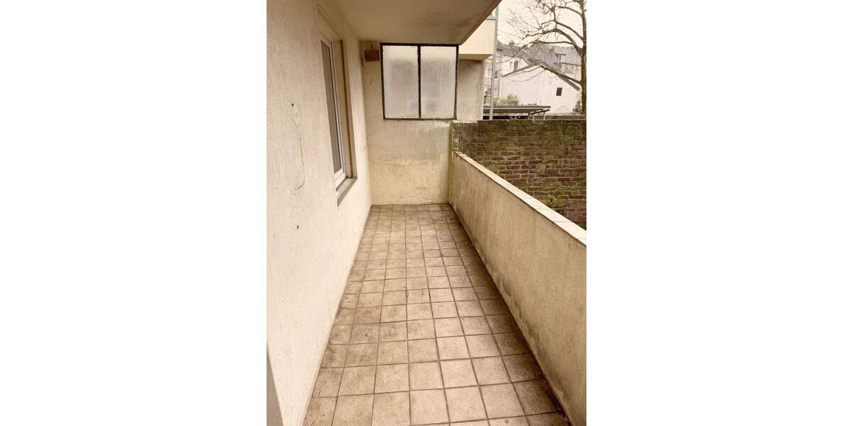 Etagenwohnung Düsseldorf Rath - 3 Zimmer, 64 m&sup2;, 790&euro; | Angebot:25212848