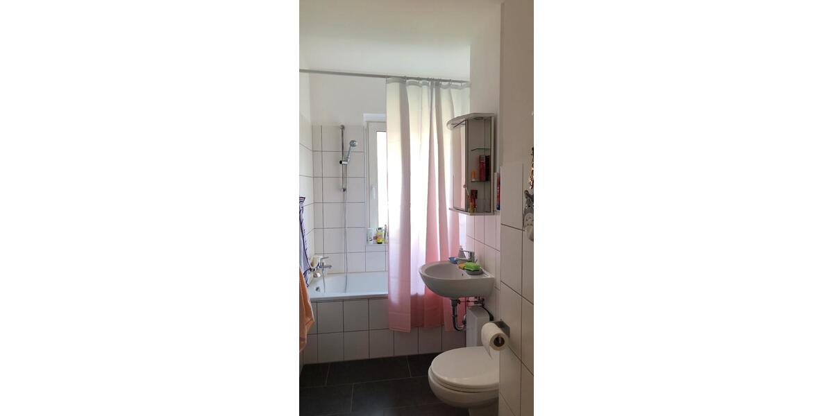 Etagenwohnung Düsseldorf Stadtbezirk 6 - 2 Zimmer, 53 m&sup2;, 565&euro; | Angebot:26440879