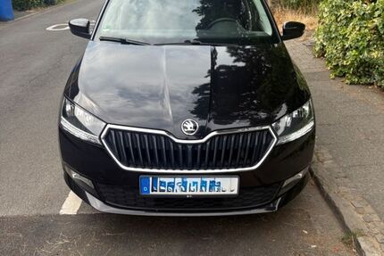 Skoda Fabia 121.000 km 9.700 &euro; Leverkusen 51379