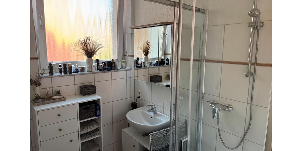Etagenwohnung Düsseldorf Stadtbezirk 8 - 2 Zimmer, 55 m&sup2;, 1.200&euro; | Angebot:26327015