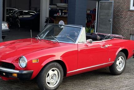Fiat 124 Spider 120.000 km 9.950 € Mönchengladbach bei Düsseldorf 41238