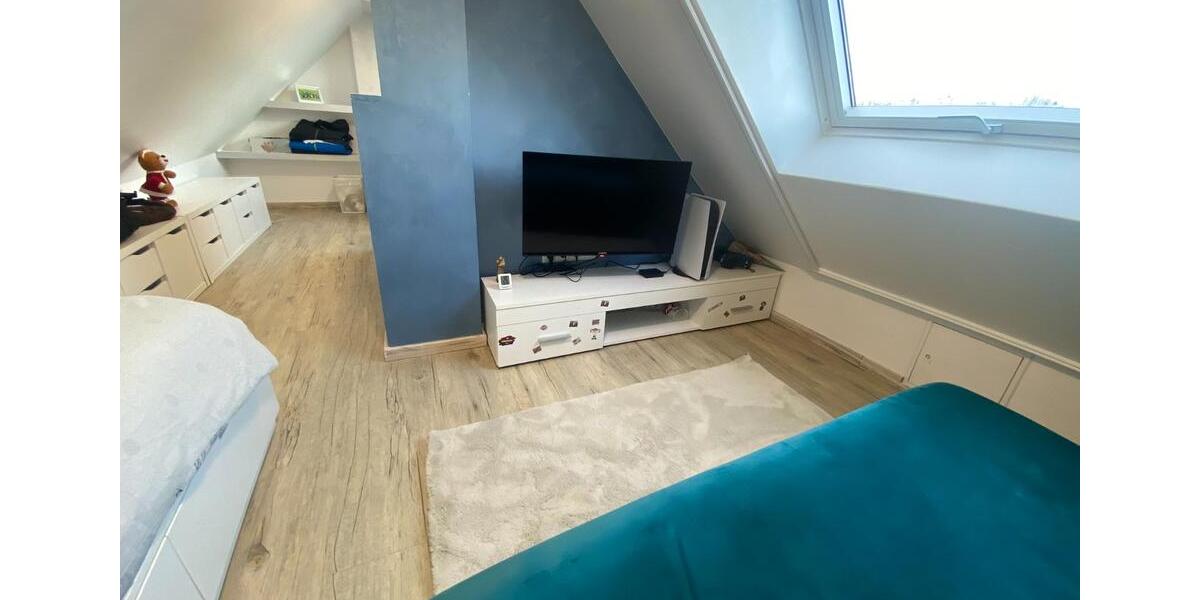 kernsaniertes Traumhaus mit schönem Garten, Pool und Partyraum 7 zimmer