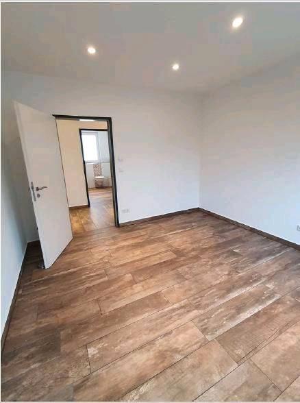 Etagenwohnung Leverkusen Bergisch Neukirchen - 2 Zimmer, 65 m&sup2;, 895&euro; | Angebot:26276818