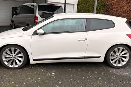 VW Scirocco 174.000 km 5.700 &euro; Burscheid 51399