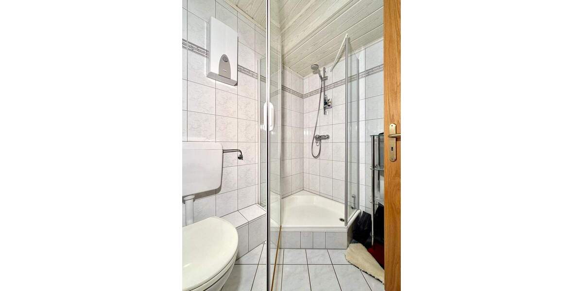 Etagenwohnung Mülheim an der Ruhr Mitte-Ost - 2 Zimmer, 63 m&sup2;, 115.000&euro; | Angebot:25629850