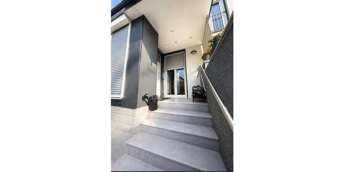 Reihenmittelhaus Neuss Rosellen - 4 Zimmer, 122 m&sup2;, 695.000&euro; | Angebot:26863332