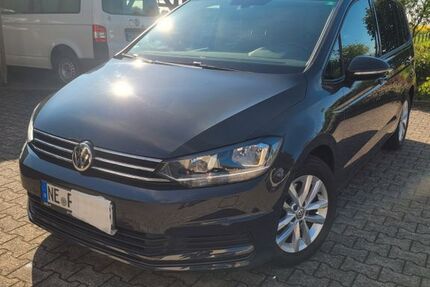 VW Touran 103.000 km 17.999 &euro; Dormagen 41542