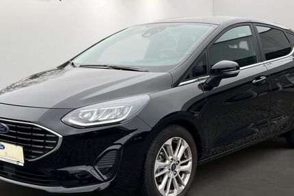 Ford Fiesta 15.562 km 18.385 € Köln 51107