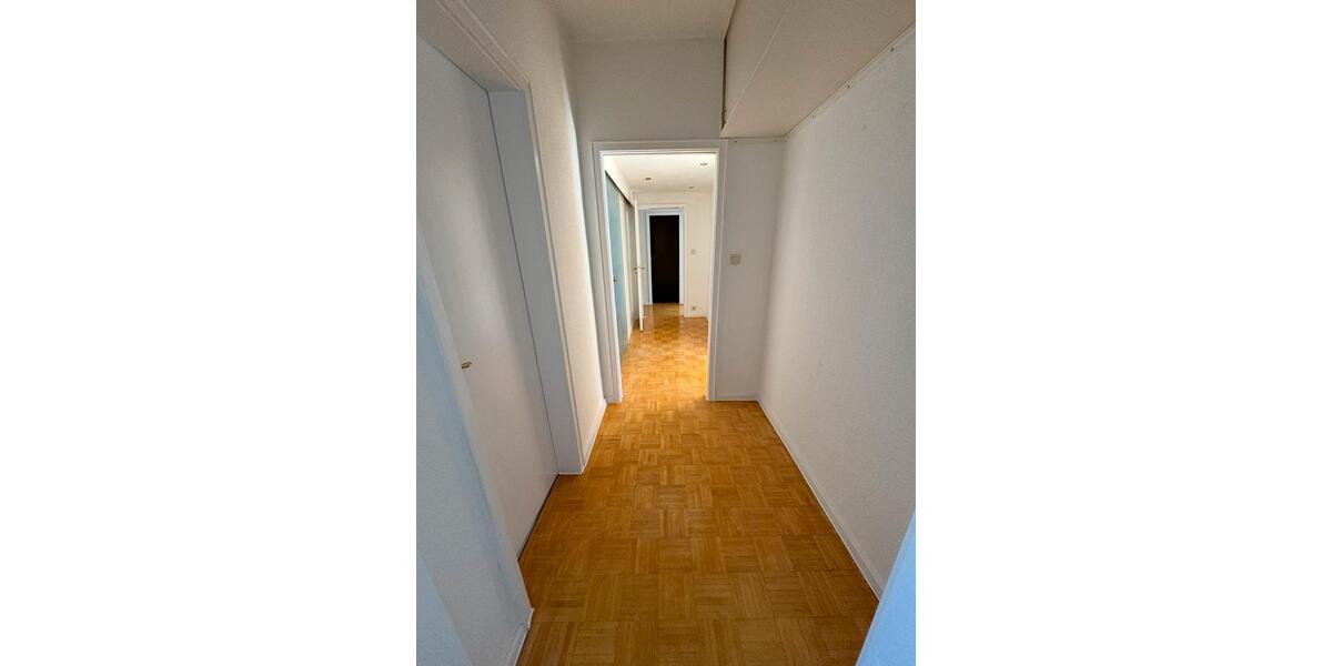 Etagenwohnung Wuppertal Lichtenplatz - 3 Zimmer, 110 m&sup2;, 1.400&euro; | Angebot:25353891