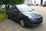 Renault Scenic TOM TOM EDITION 1.HAND KLIMA NAVI 71.039 km 7.408 € Köln 50858
